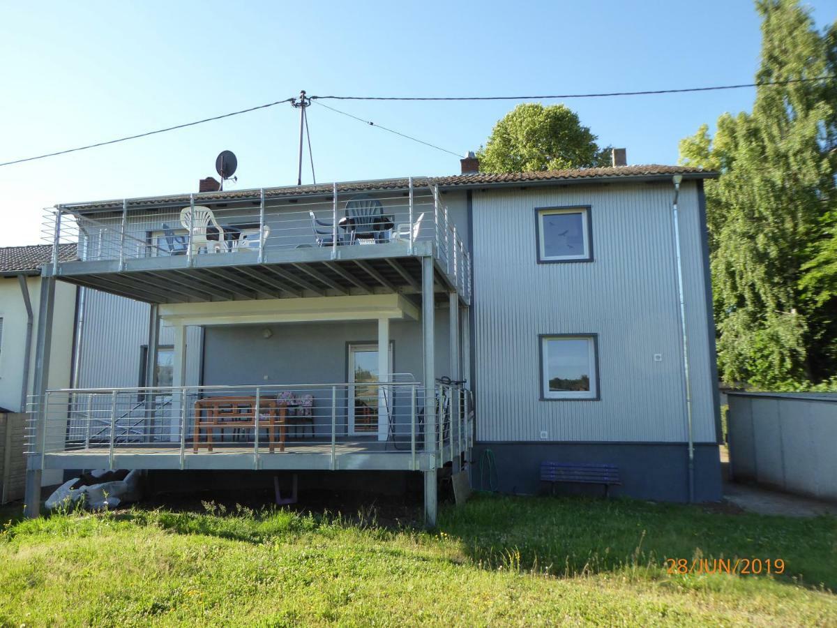"Baerenhaus" Ferienwohnung Püttlingen Kültér fotó